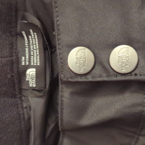 The North Face "Sally" Snow pants Size Medium   Black - Picture 3 of 8